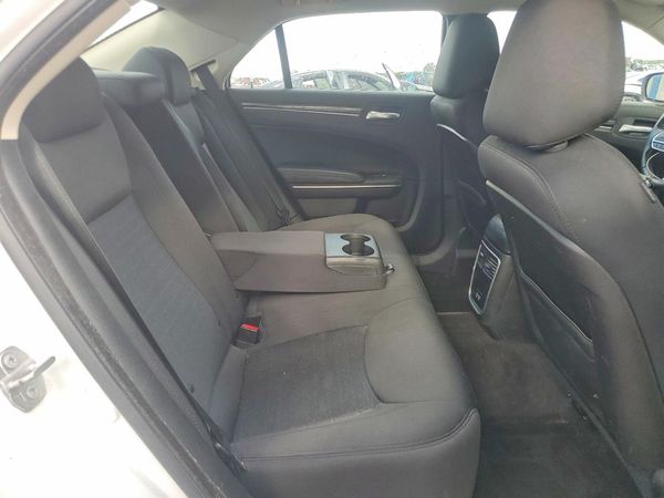 2018 CHRYSLER 300