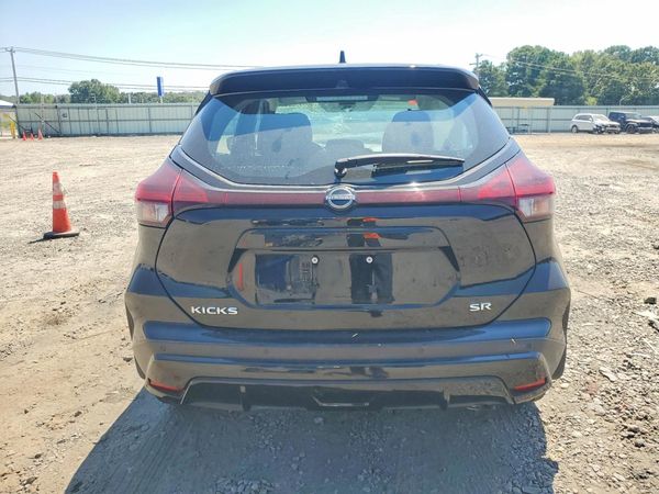 2023 NISSAN KICKS