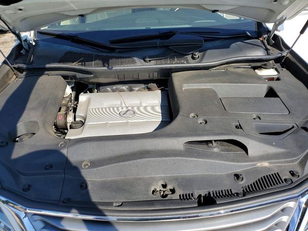 2015 LEXUS RX 350 — Engine bay