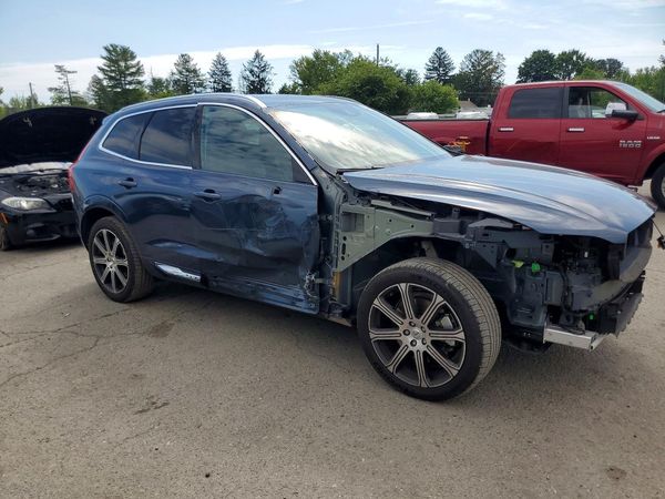 2018 VOLVO XC60 Inscription