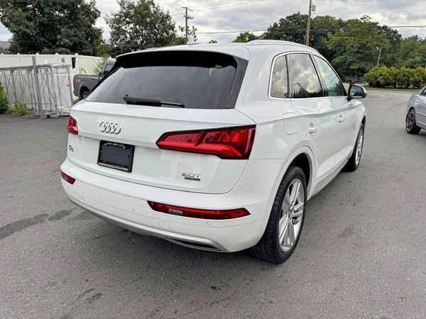 2018 AUDI Q5 quattro Premium Plus