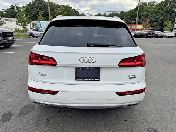 2018 AUDI Q5 quattro Premium Plus