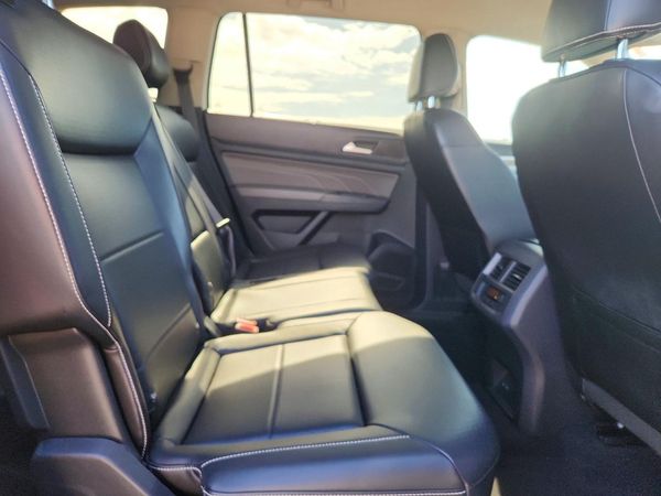 2021 VOLKSWAGEN ATLAS