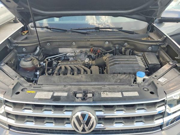 2018 VOLKSWAGEN ATLAS 4Motion SEL Premium