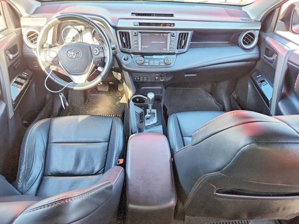 2017 TOYOTA RAV4