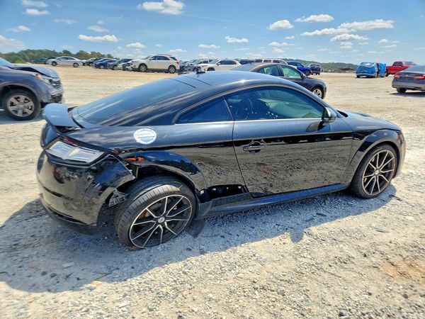2017 AUDI TT quattro