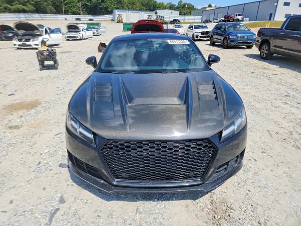 2017 AUDI TT quattro