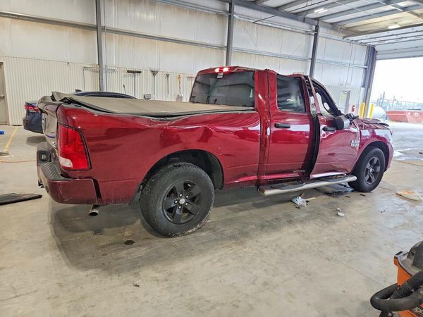2018 RAM 1500 ST