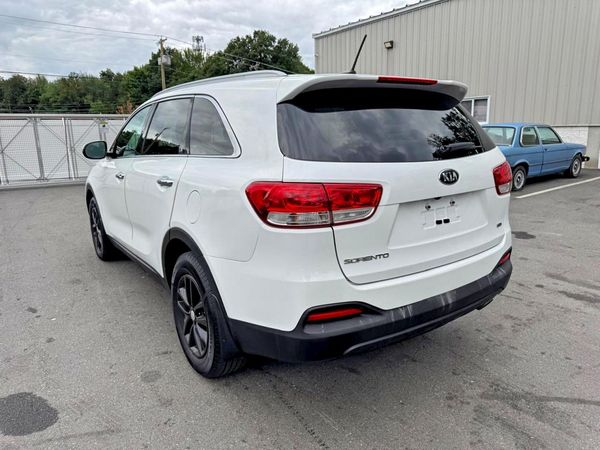2017 KIA SORENTO