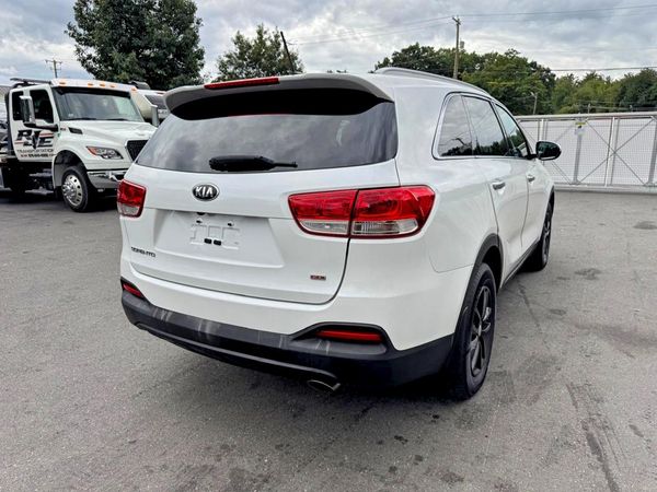 2017 KIA SORENTO