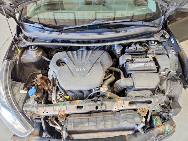 2014 HYUNDAI ACCENT