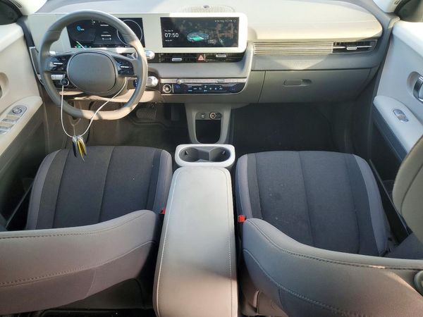2024 HYUNDAI IONIQ SE — CKPT