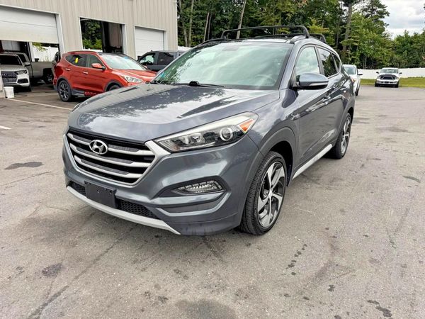 2017 HYUNDAI TUCSON