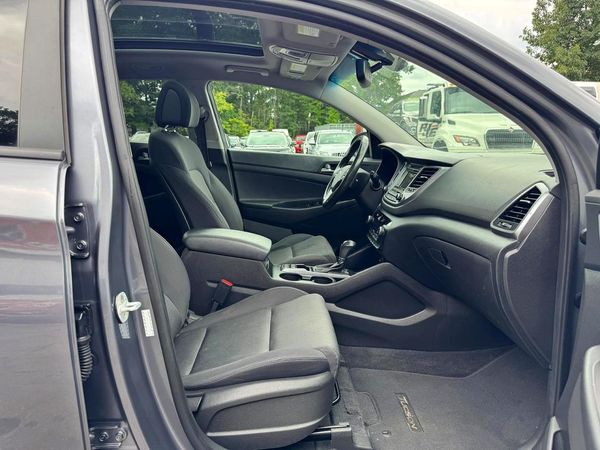 2017 HYUNDAI TUCSON