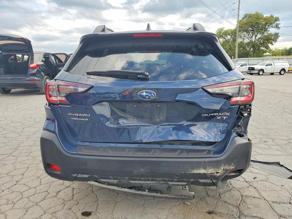 2025 SUBARU OUTBACK