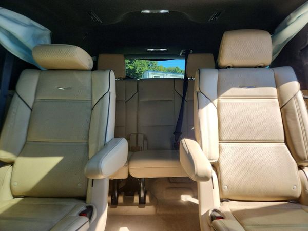 2023 CADILLAC ESCALADE — SUVN