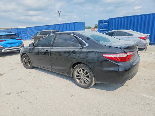 2016 TOYOTA CAMRY