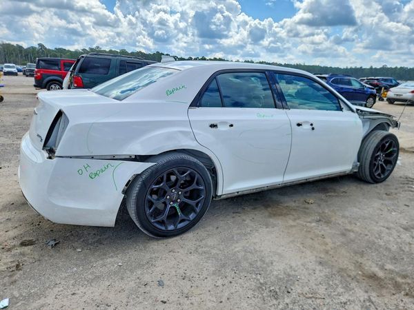 2019 CHRYSLER 300 300S