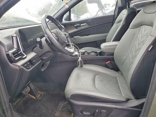 2023 KIA SPORTAGE X-Line — DENT