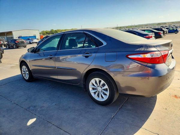 2015 TOYOTA CAMRY — DSRA