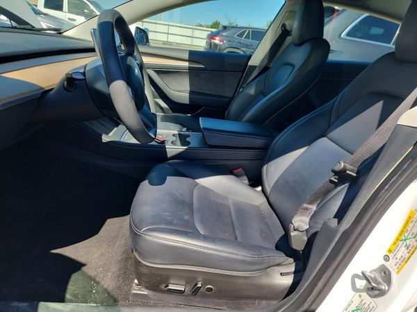 2023 TESLA MODEL 3 — DENT
