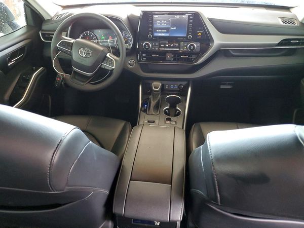 2022 TOYOTA HIGHLANDER