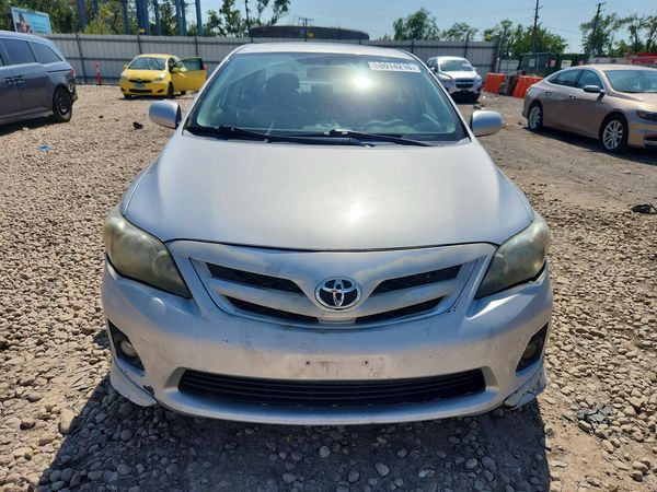 2012 TOYOTA COROLLA