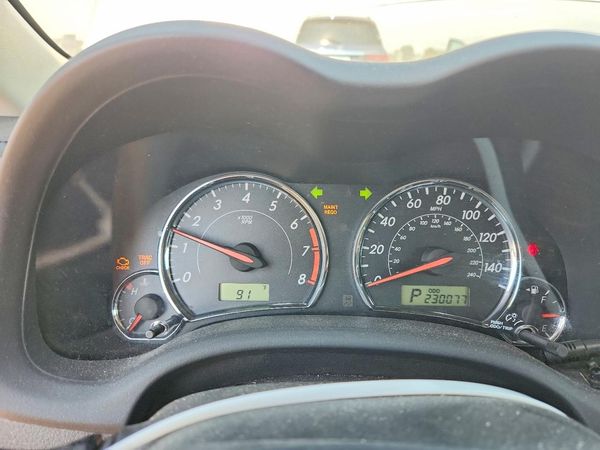 2012 TOYOTA COROLLA