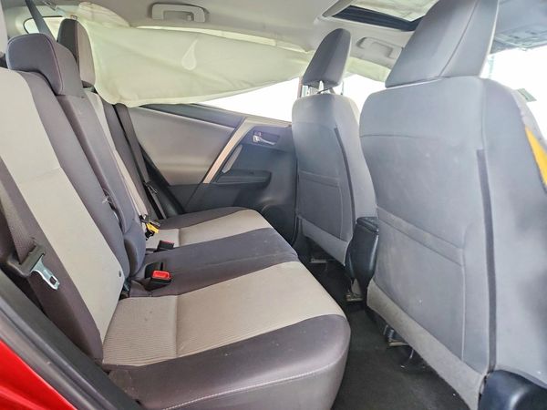 2015 TOYOTA RAV4