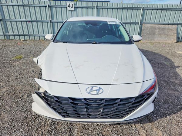 2021 HYUNDAI ELANTRA Blue