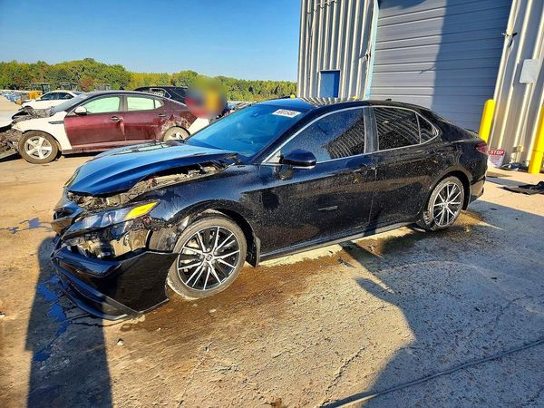 2023 TOYOTA CAMRY