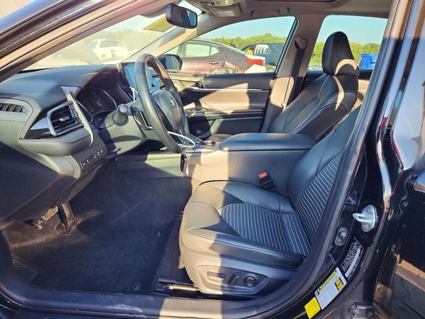 2023 TOYOTA CAMRY