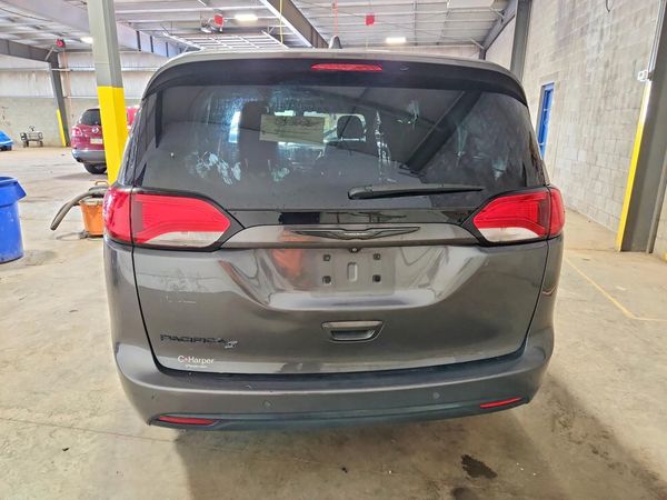 2019 CHRYSLER PACIFICA Touring Plus