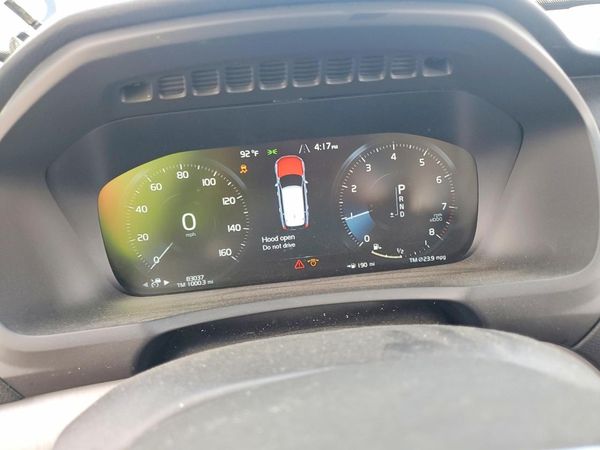 2021 VOLVO XC90
