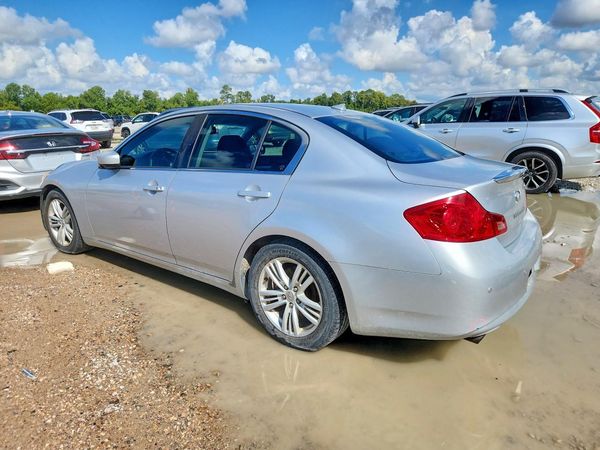 2012 INFINITI G37