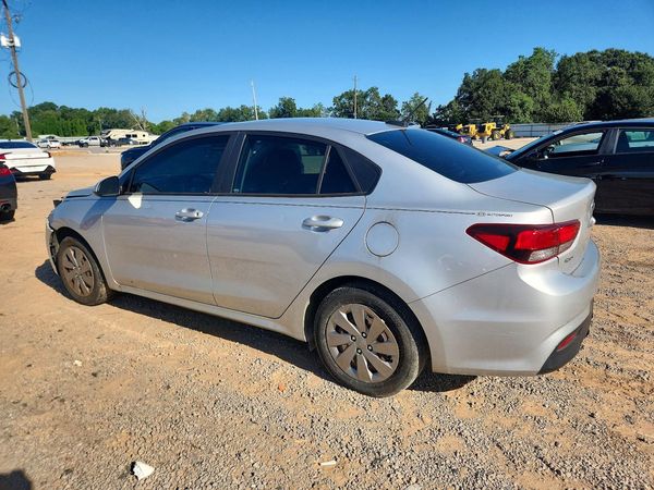 2019 KIA RIO
