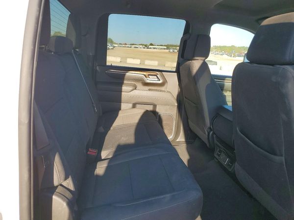 2025 CHEVROLET SILVERADO LT