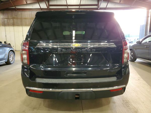 2021 CHEVROLET SUBURBAN LS