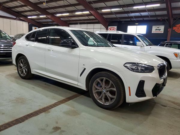 2023 BMW X4