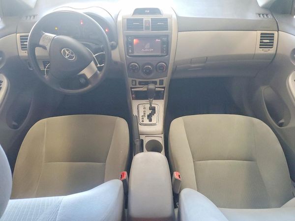 2013 TOYOTA COROLLA