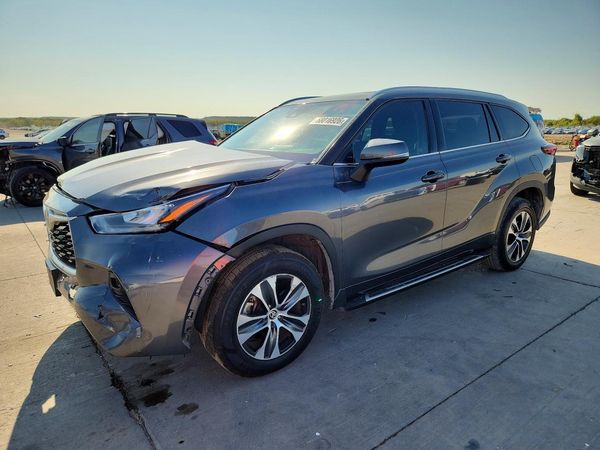 2020 TOYOTA HIGHLANDER