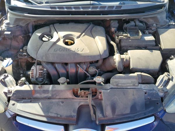 2014 HYUNDAI ELANTRA GLS(Middle)