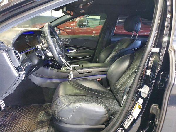 2017 MERCEDES-BENZ S — DENT