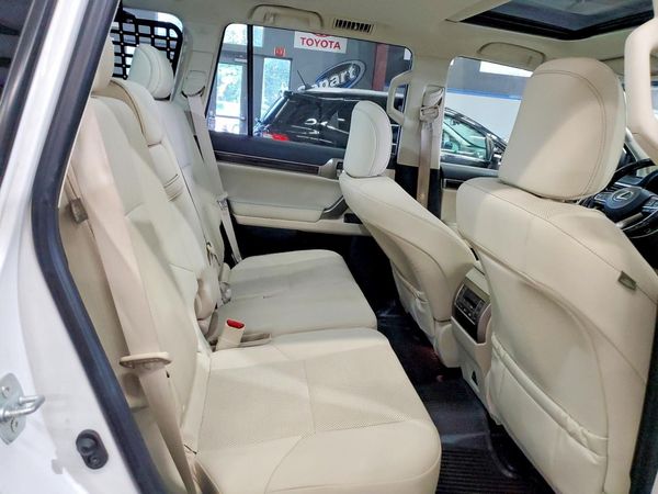 2020 LEXUS GX 460 Premium