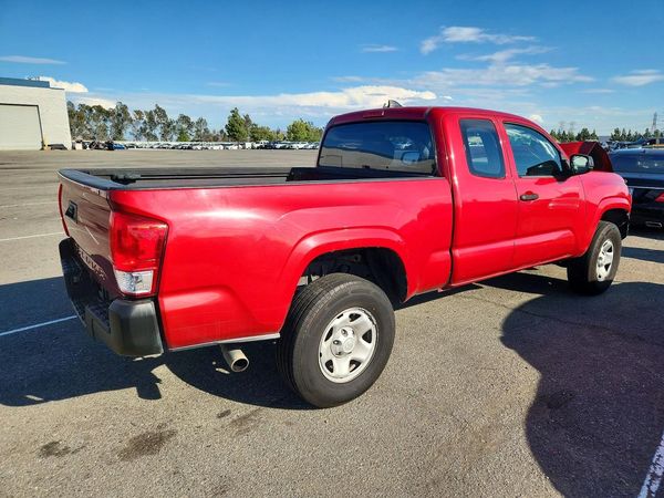 2017 TOYOTA TACOMA SR/SR5