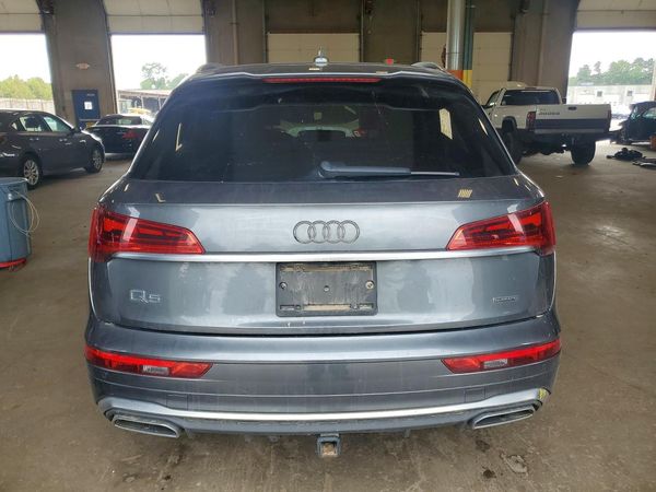 2021 AUDI Q5 E
