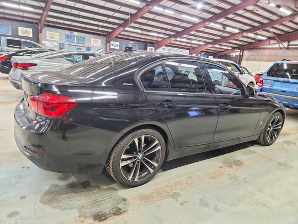 2018 BMW 330E