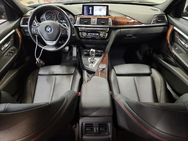 2018 BMW 330E