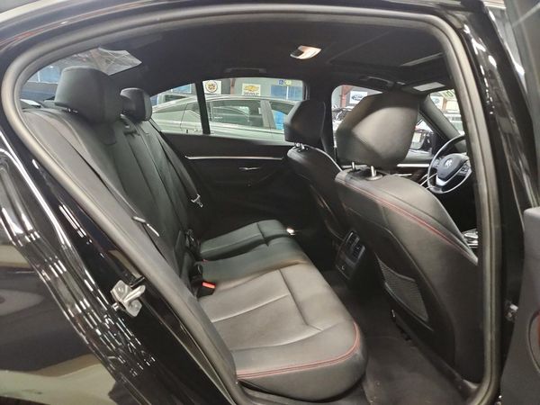 2018 BMW 330E