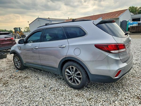 2017 HYUNDAI SANTA FE GI